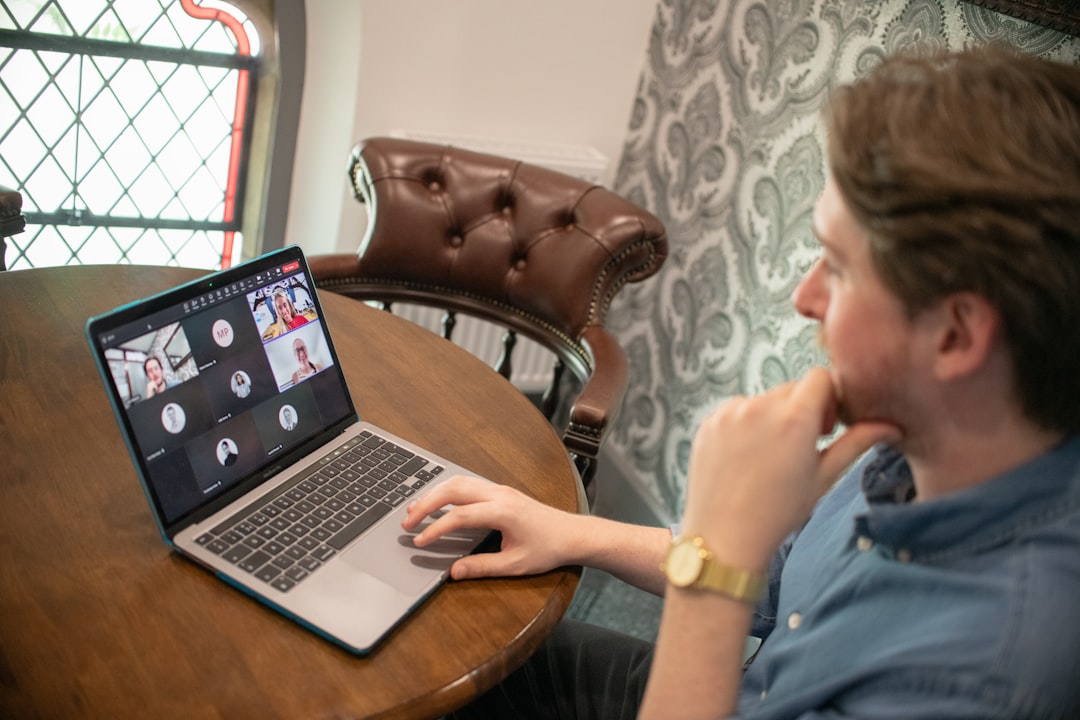 A diaspora entrepreneur on a video call with overseas partners, showing how diaspora entrepreneurs bridge two markets.